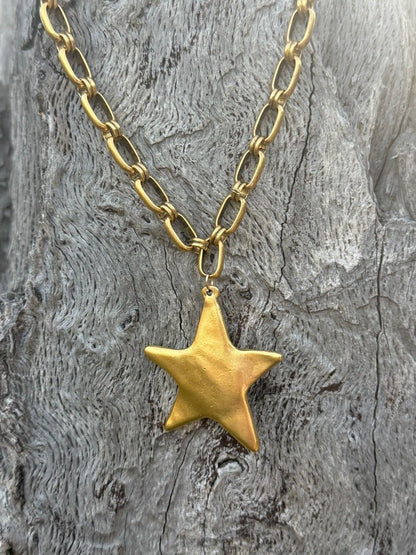 Chunky Gold Star Link Necklace
