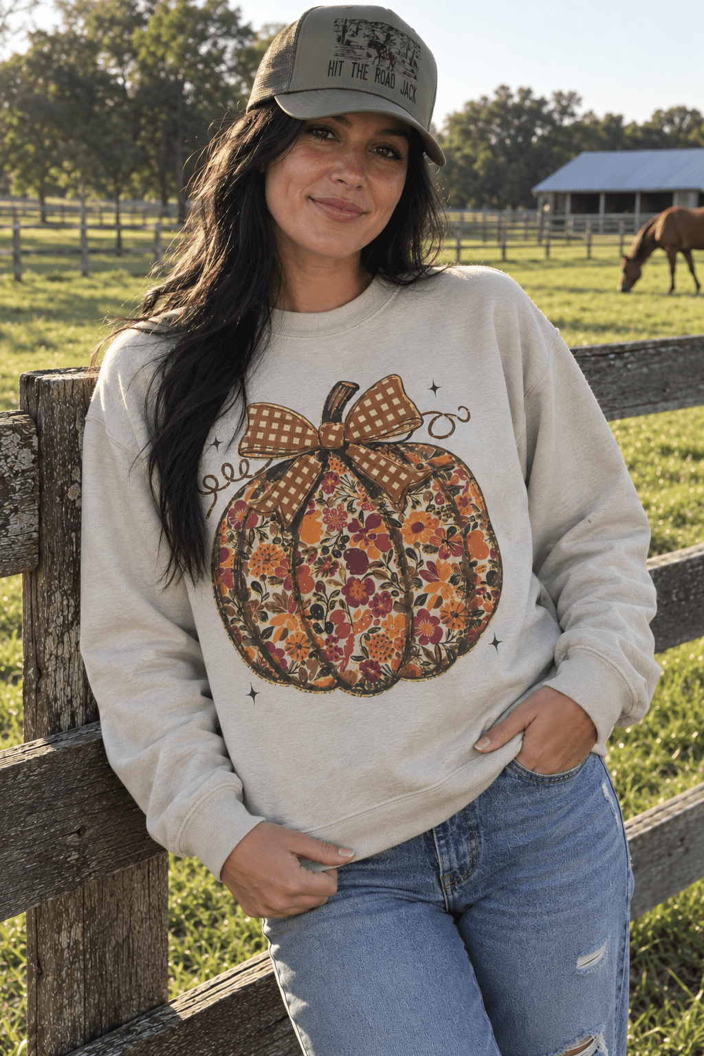 Floral Bow Pumpkin Graphic Sweatshirt in Sand