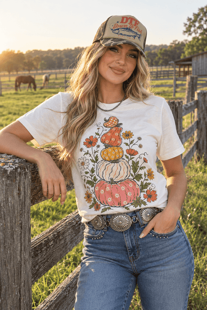 Floral Pumpkin Stack Graphic Tee in Natural