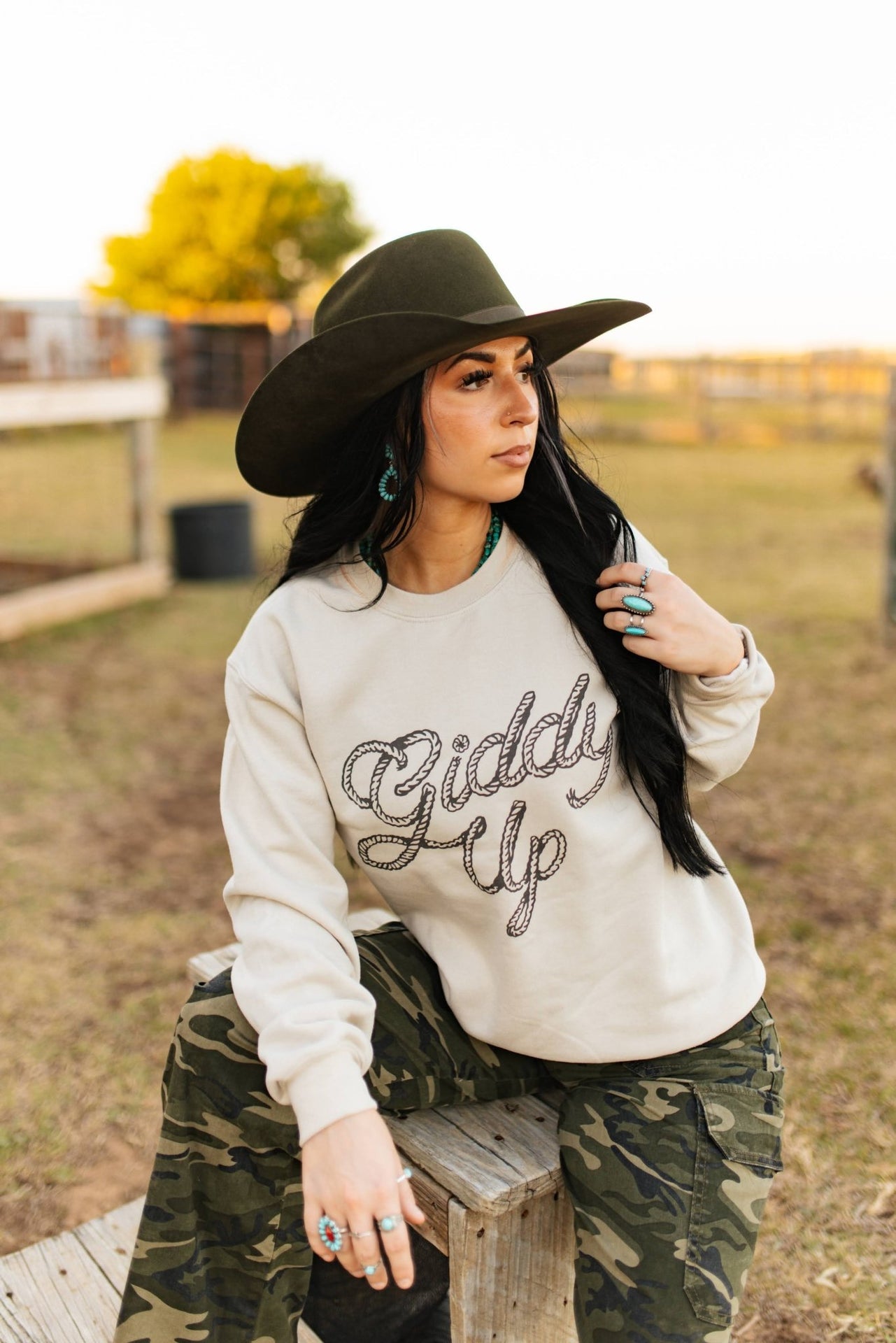 Giddy Up Twisted Rope Graphic SweatshirtSandS
