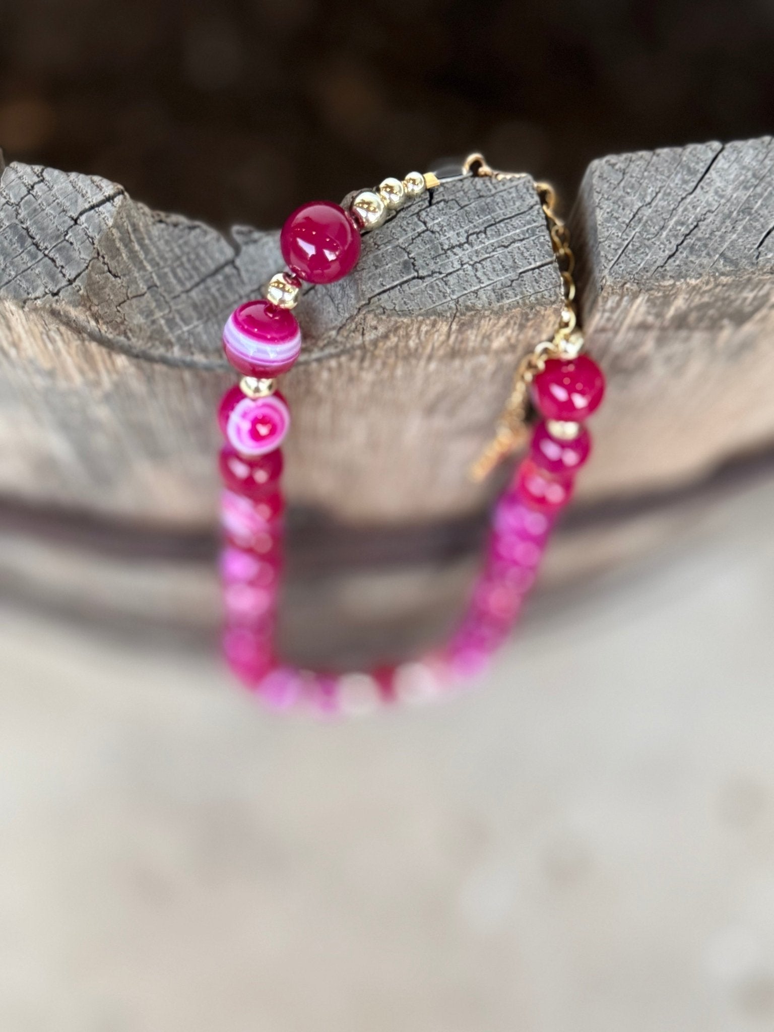 Gold Wild Rose Agate Beaded Necklace