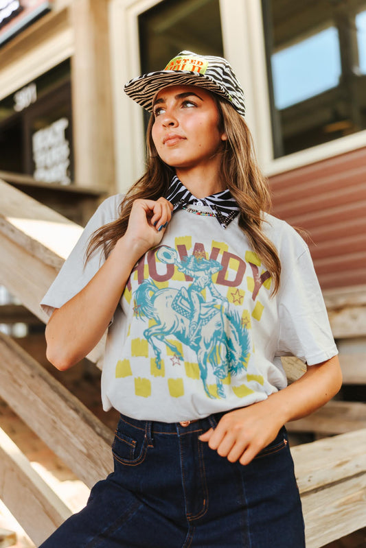 Howdy Cowgirl Graphic TeeCool GreyS