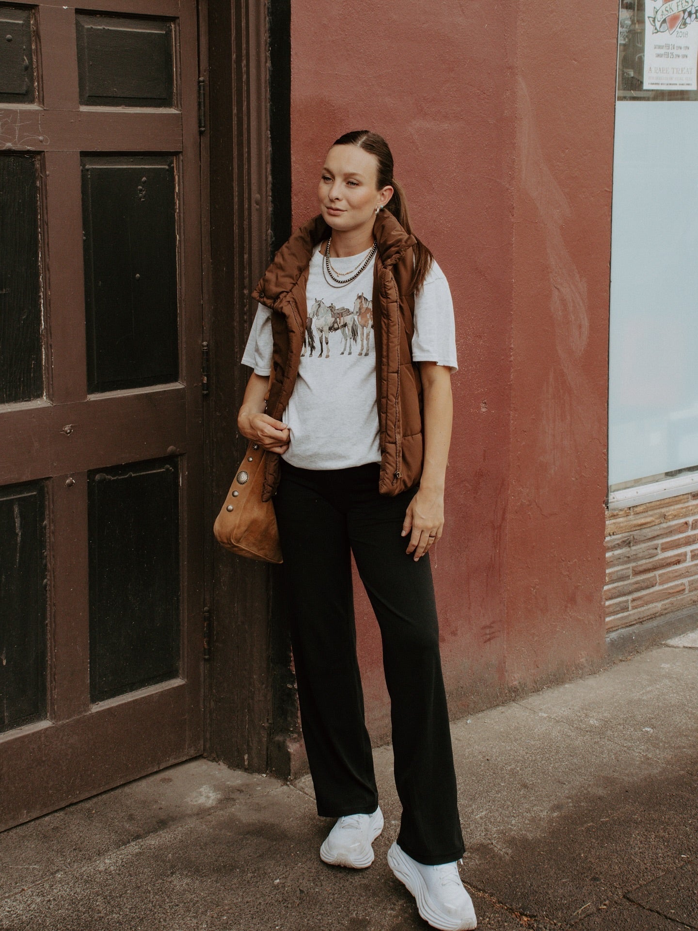 Saddled Horses Graphic TeeHeather OatmealS