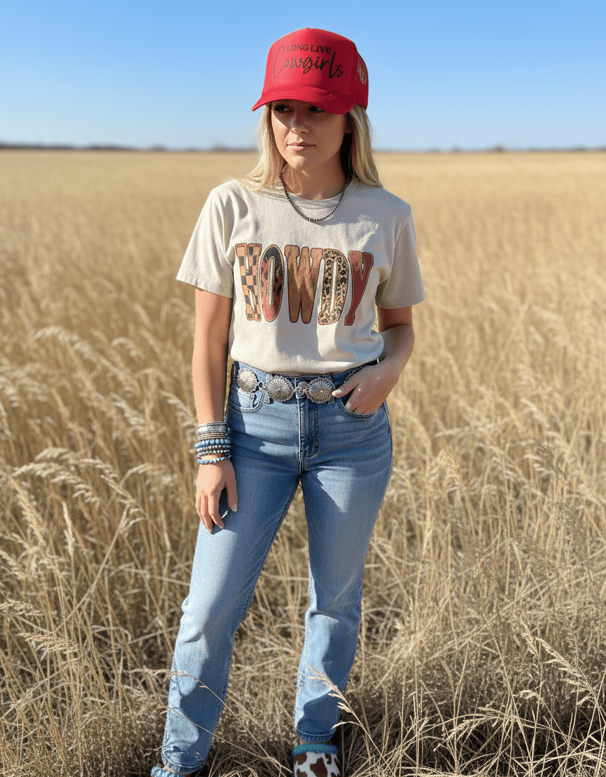 Wild Western Howdy Graphic TeeTanS
